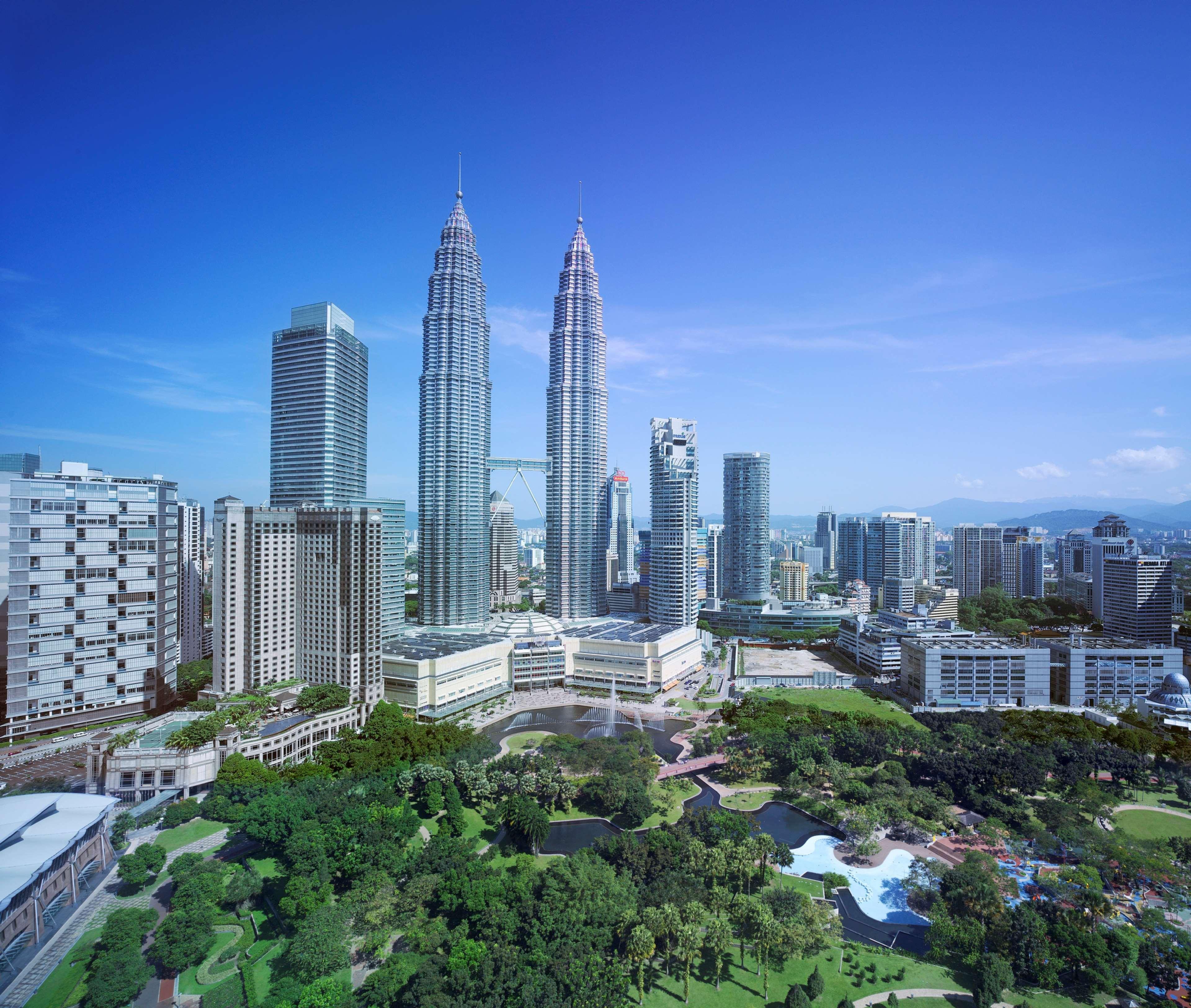 هتل Traders Hotel Kuala Lumpur کوالالامپور