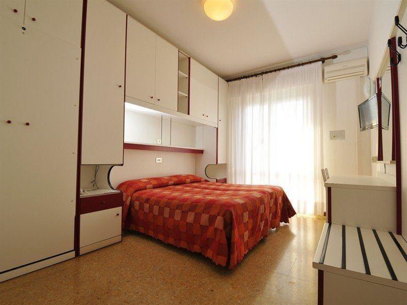 هتل Hotel Jadran Lido di Jesolo