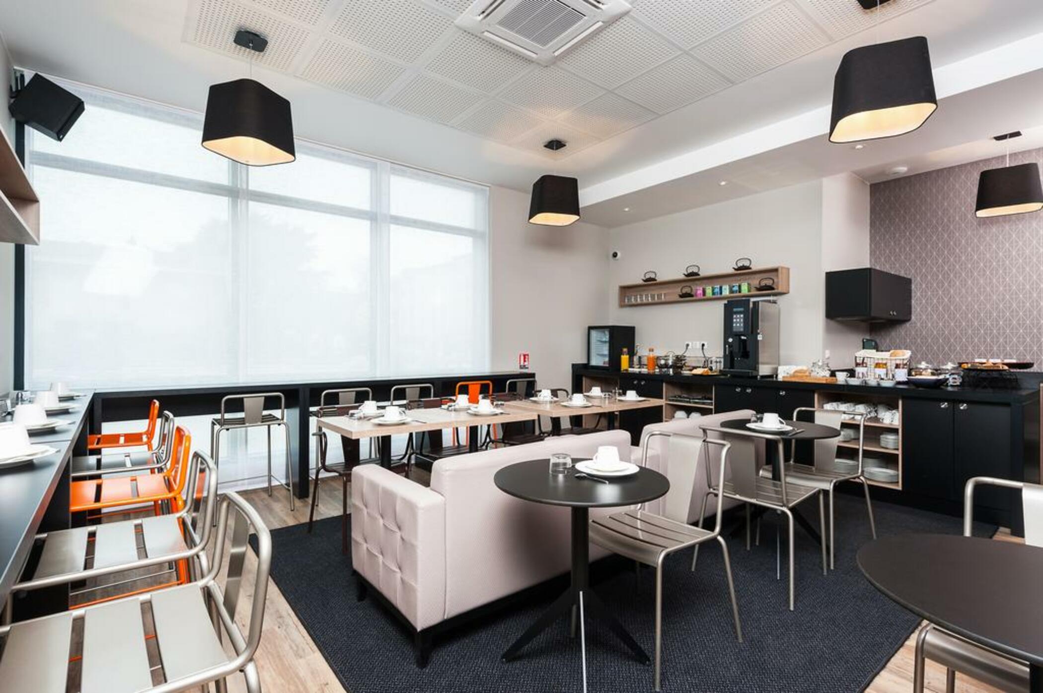 هتل Teneo Apparthotel Talence Espeleta Talence