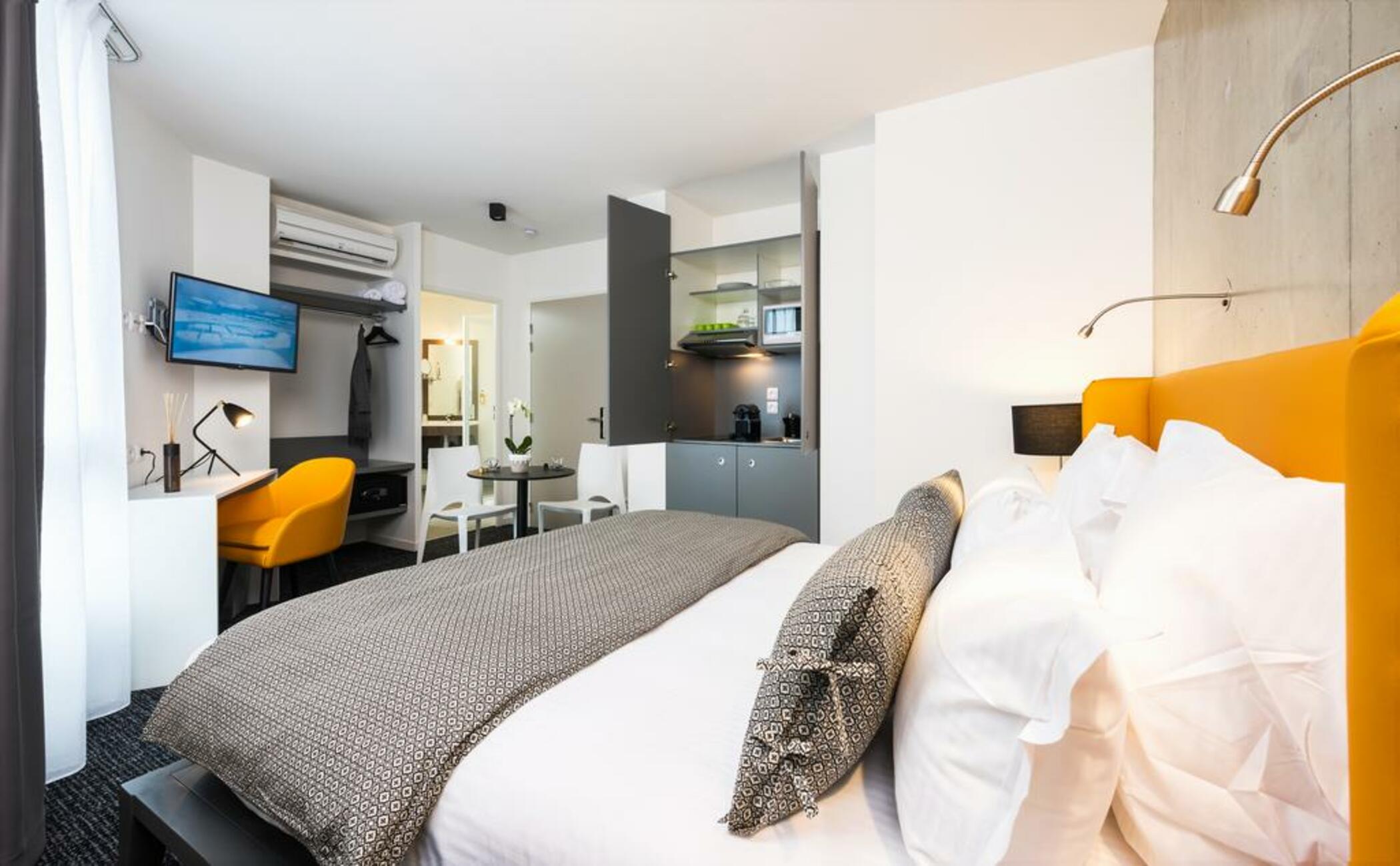 هتل Teneo Apparthotel Talence Espeleta Talence