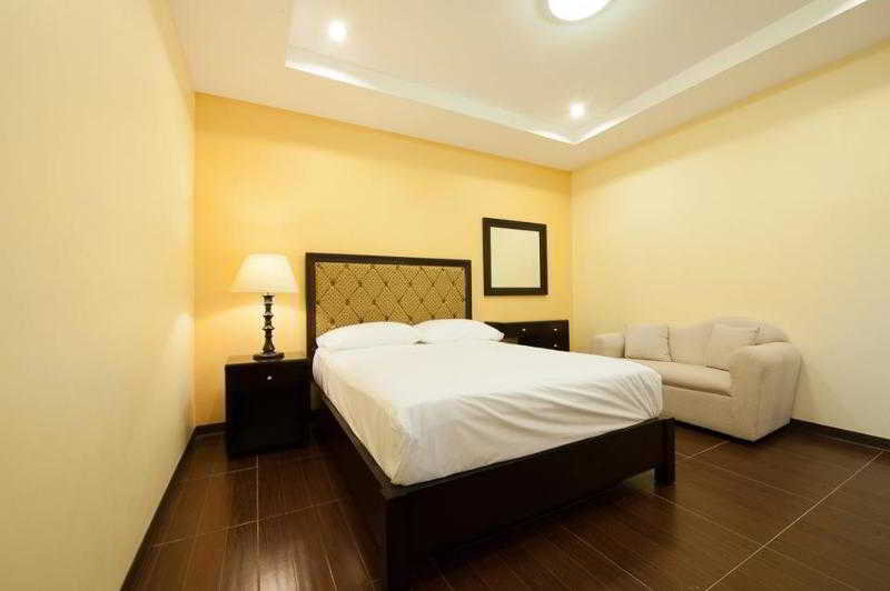 هتل Prism Angeles City