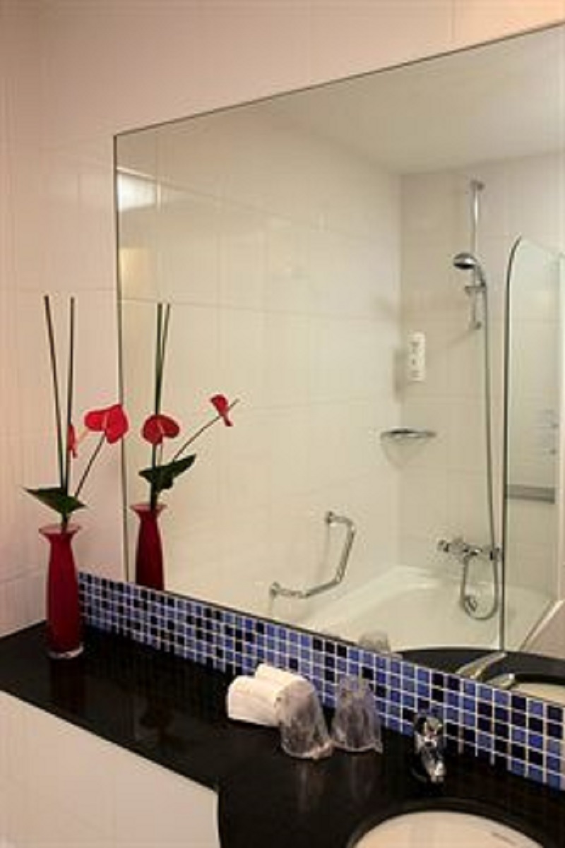 هتل Holiday Inn Express Barcelona - City 22@ بارسلونا