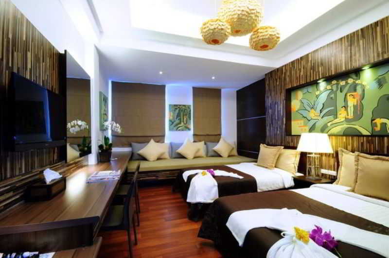 هتل Dhevan Dara Beach Villa Kui Buri