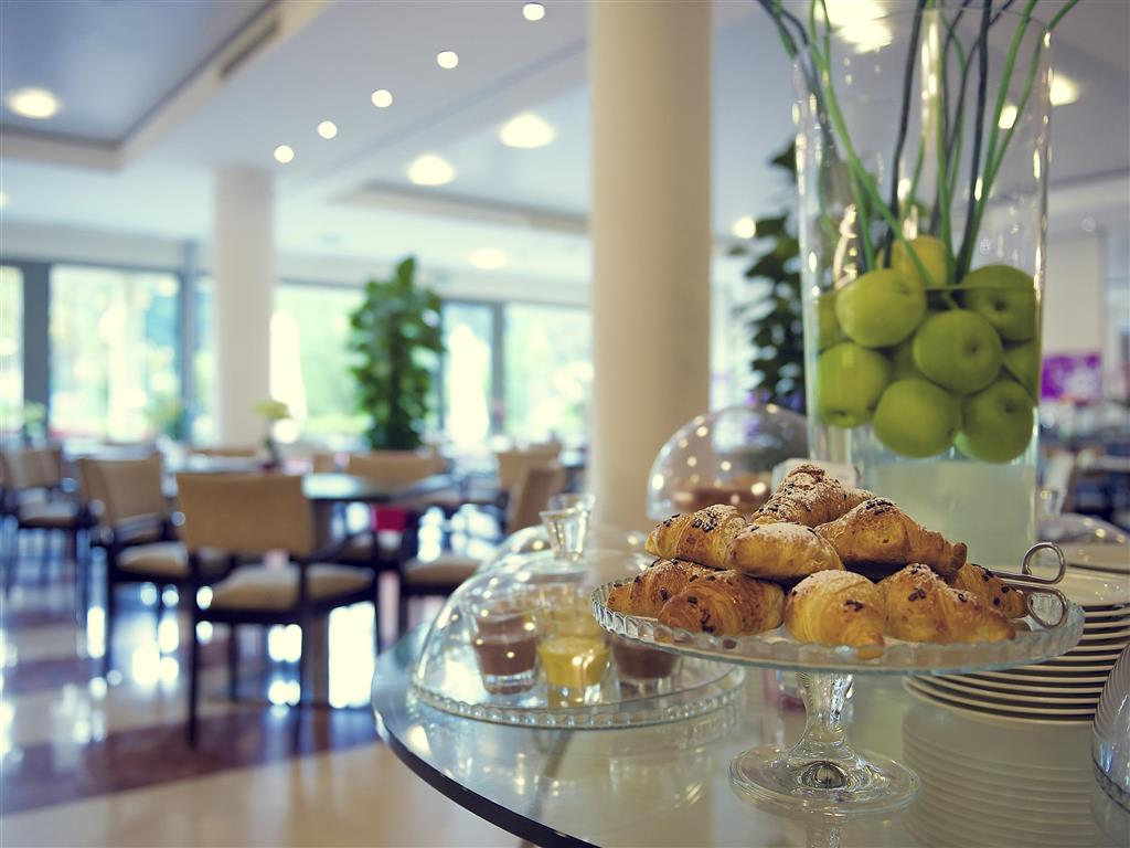 Alibaba https://cdn.alibaba.ir/ostorage/hotel/images/A318E2EF/4BAE2AC6CC896454261A7AF1D1A06030.jpg