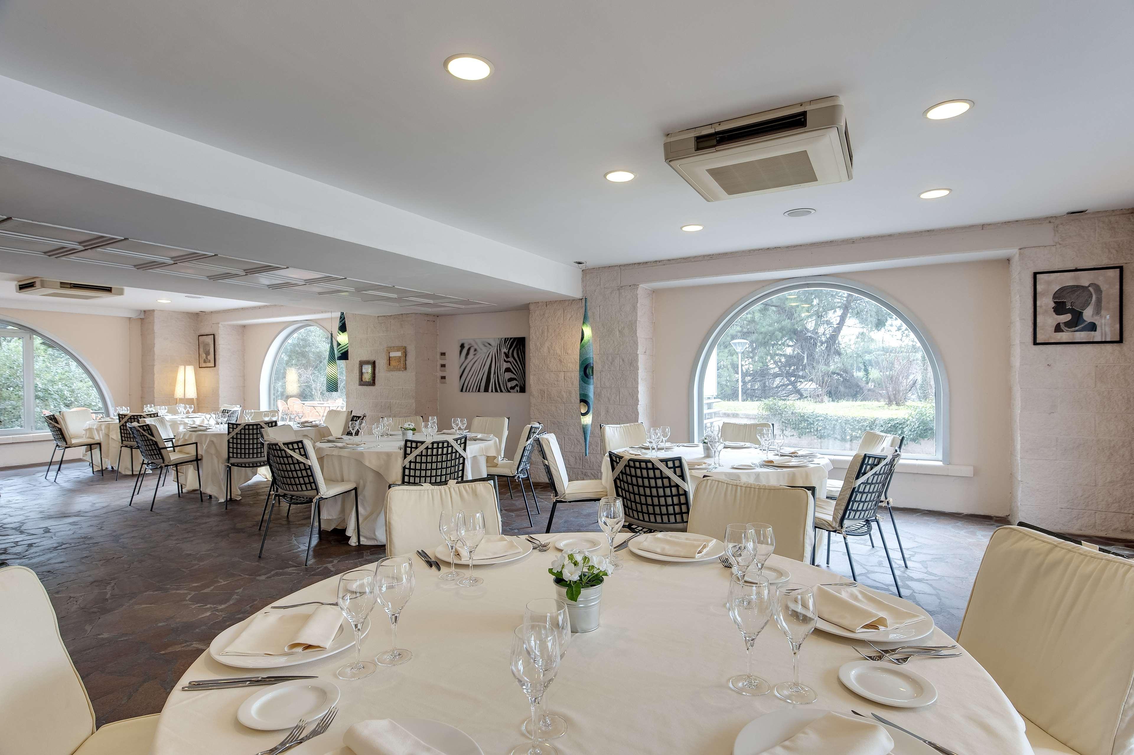 هتل Occidental Aran Park رم