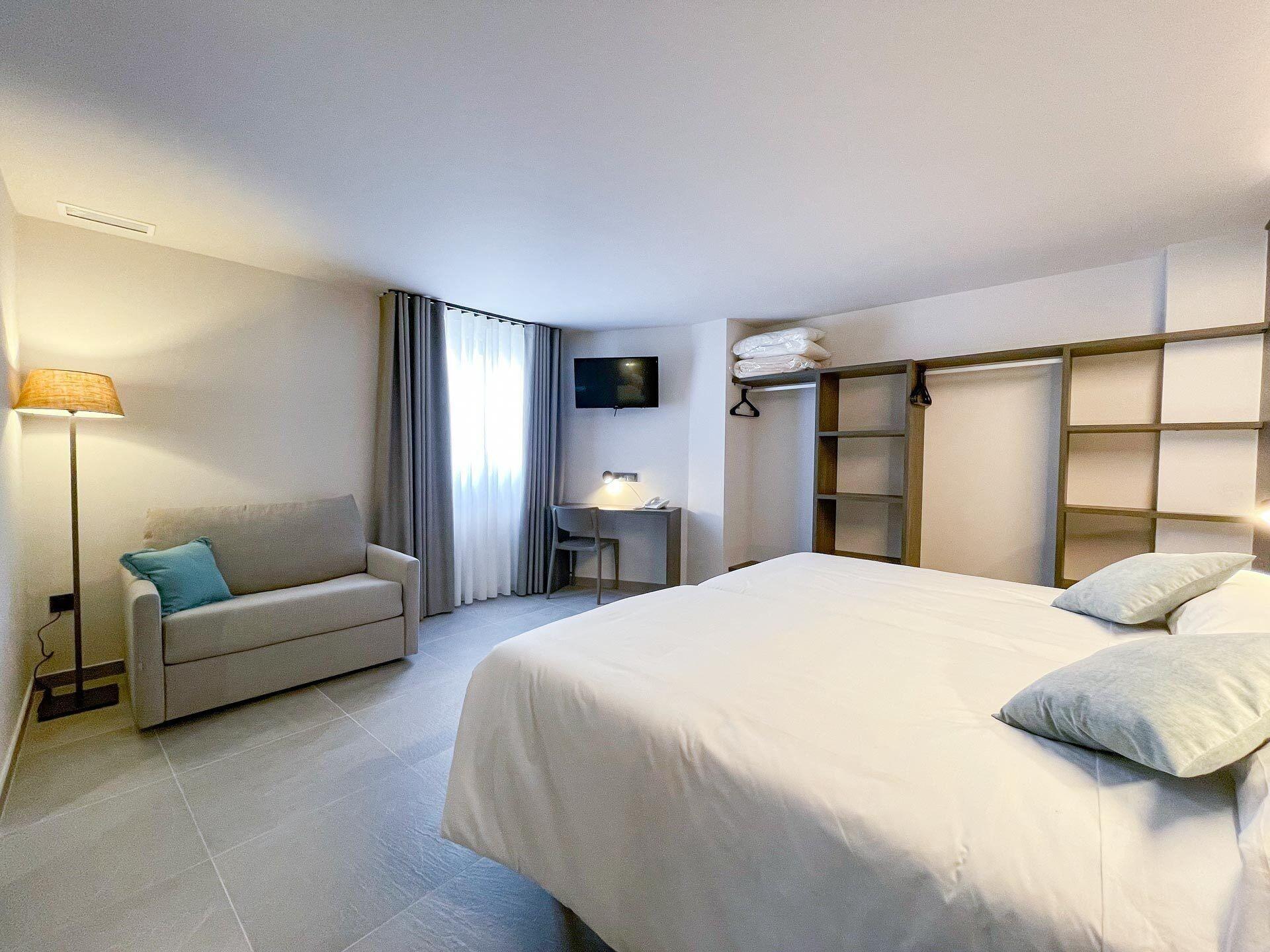 Alibaba https://cdn.alibaba.ir/ostorage/hotel/images/A3B24878/8F7B356B5E04F7B917607D3A56940063.jpg