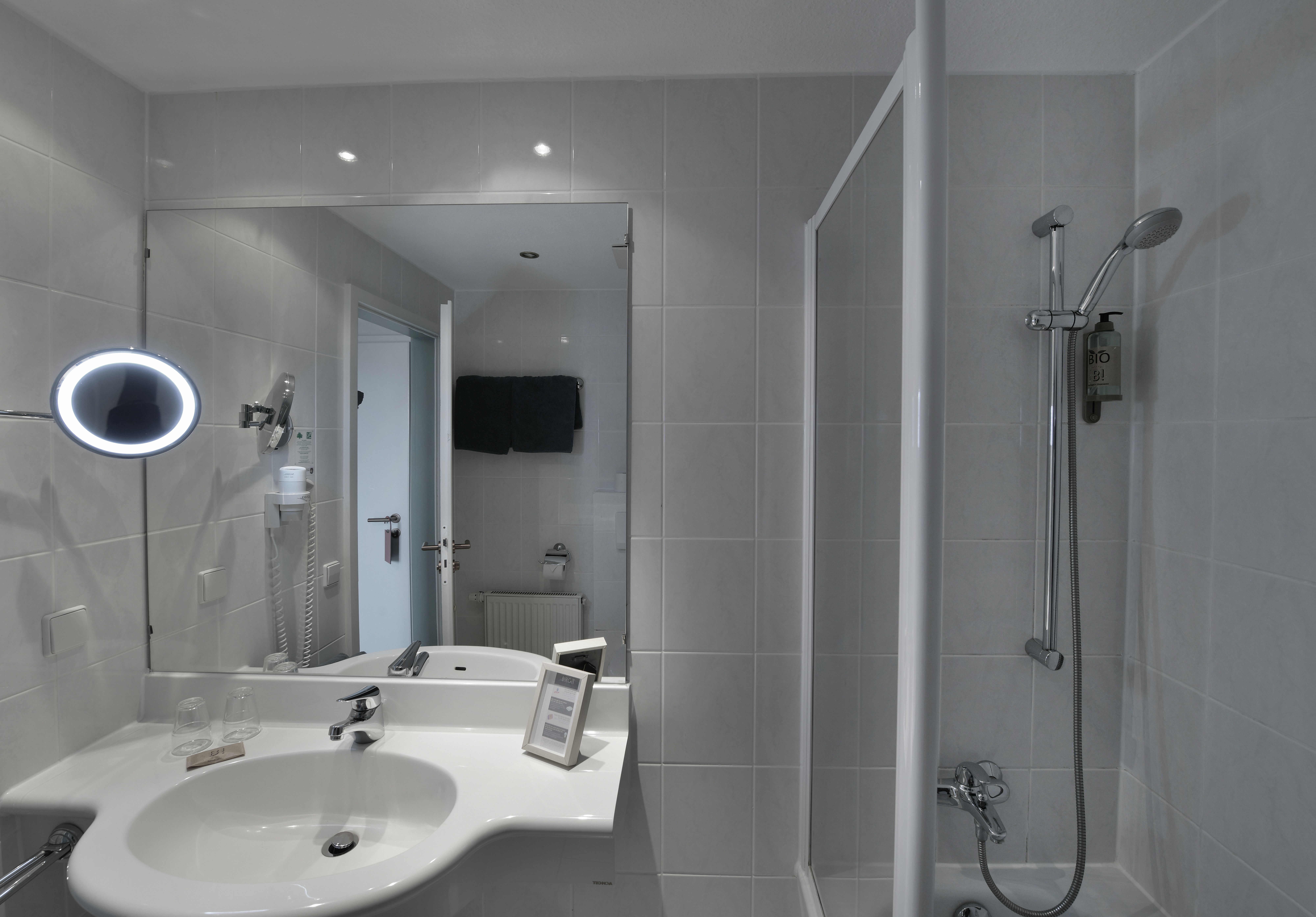 هتل Hotel Jurine - Berlin Mitte برلین