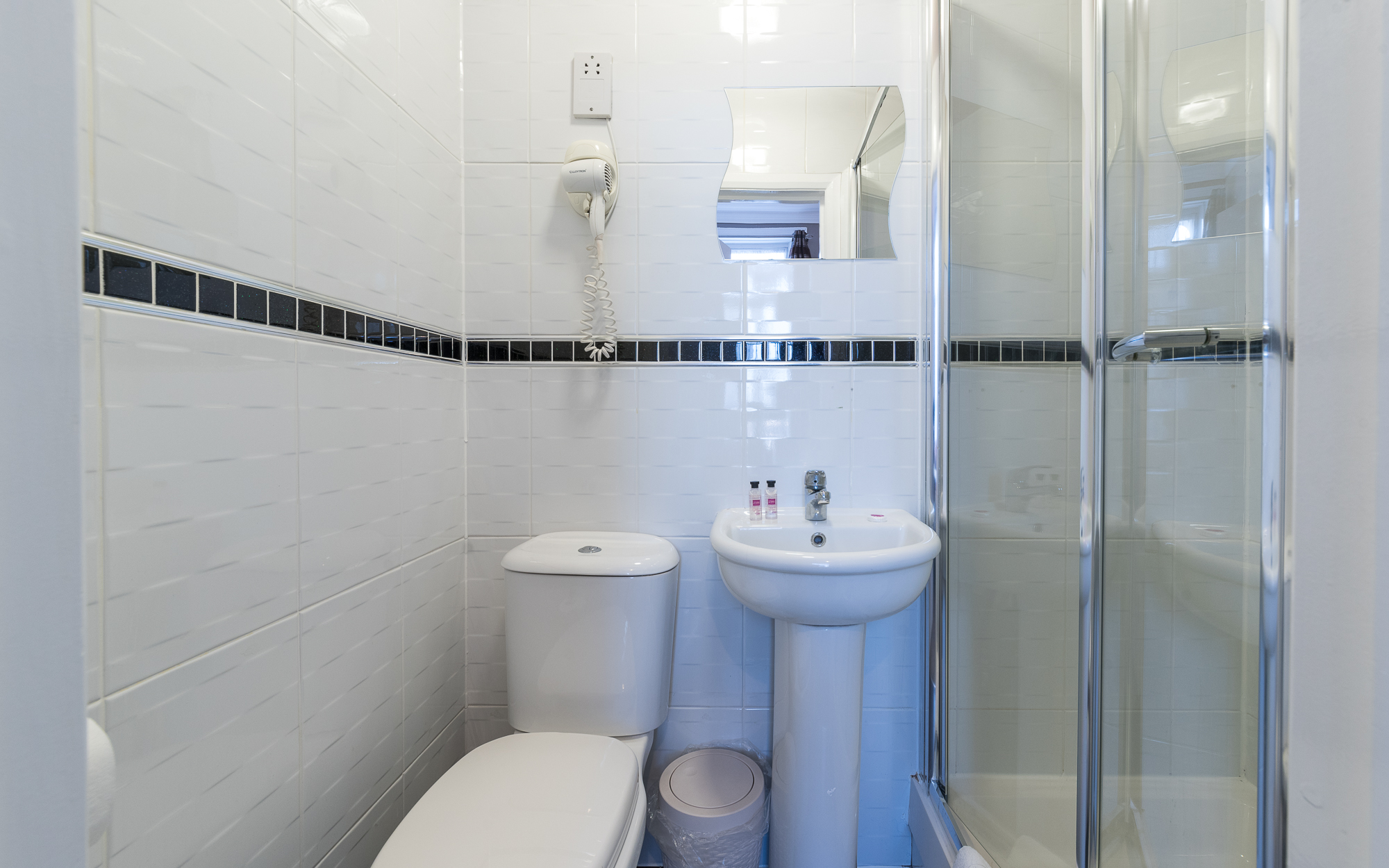 هتل Saba Hotel London لندن