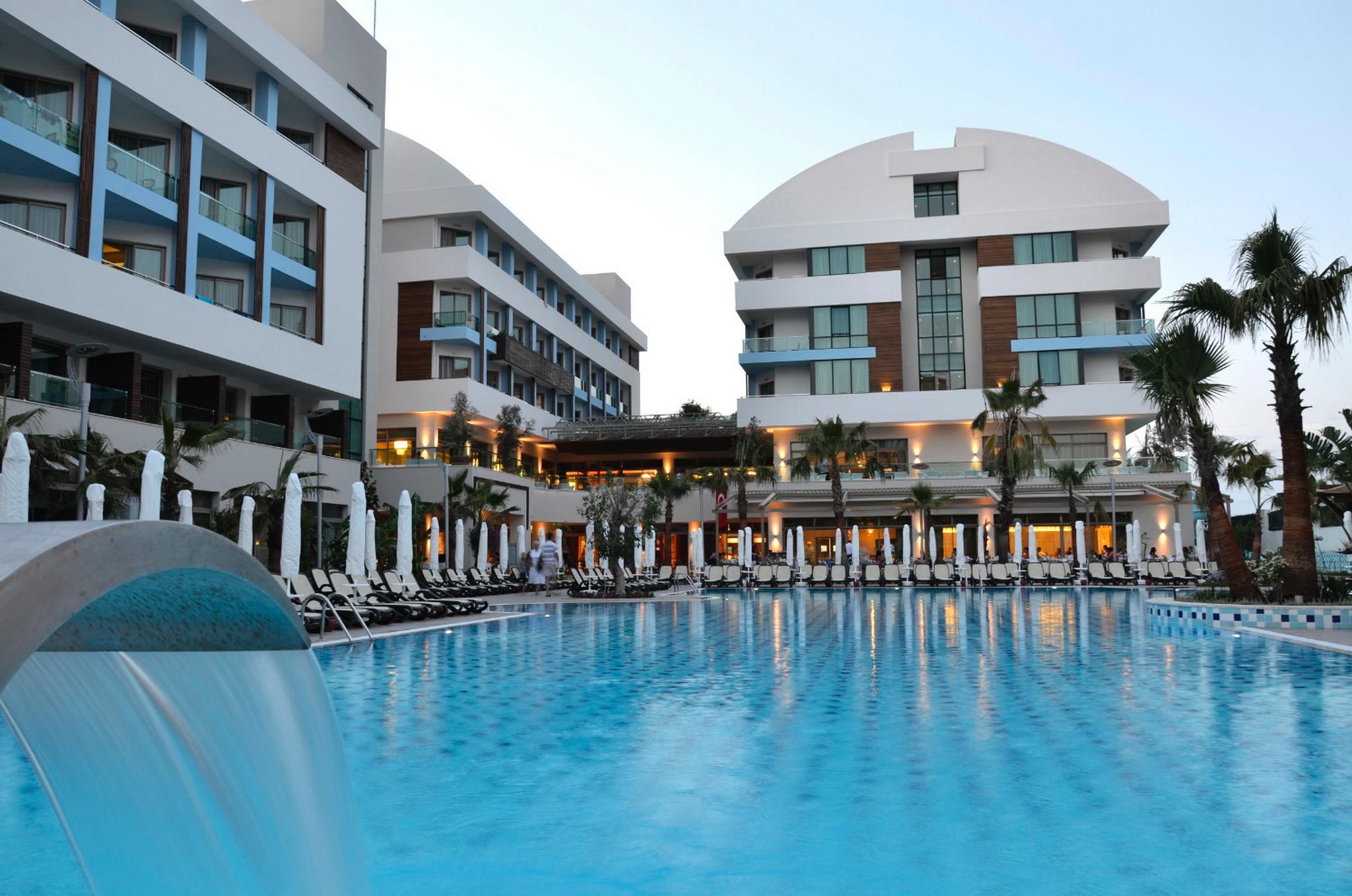 هتل Port Side Resort Hotel Evrenseki