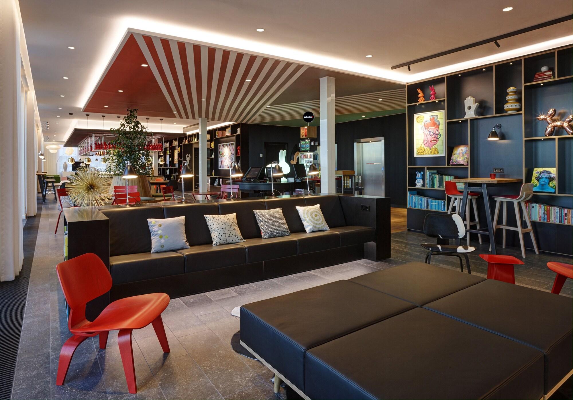 هتل CitizenM Copenhagen Radhuspladsen Hotel کپنهاگ