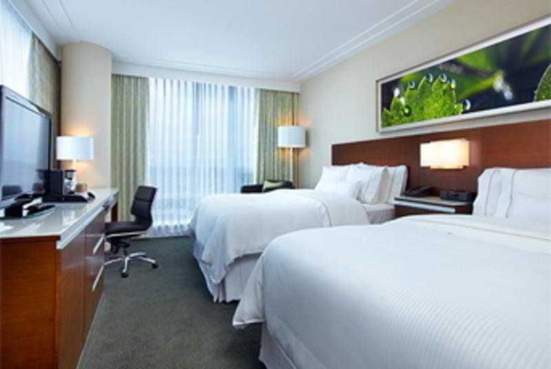 هتل The Westin Wall Centre, Vancouver Airport Richmond