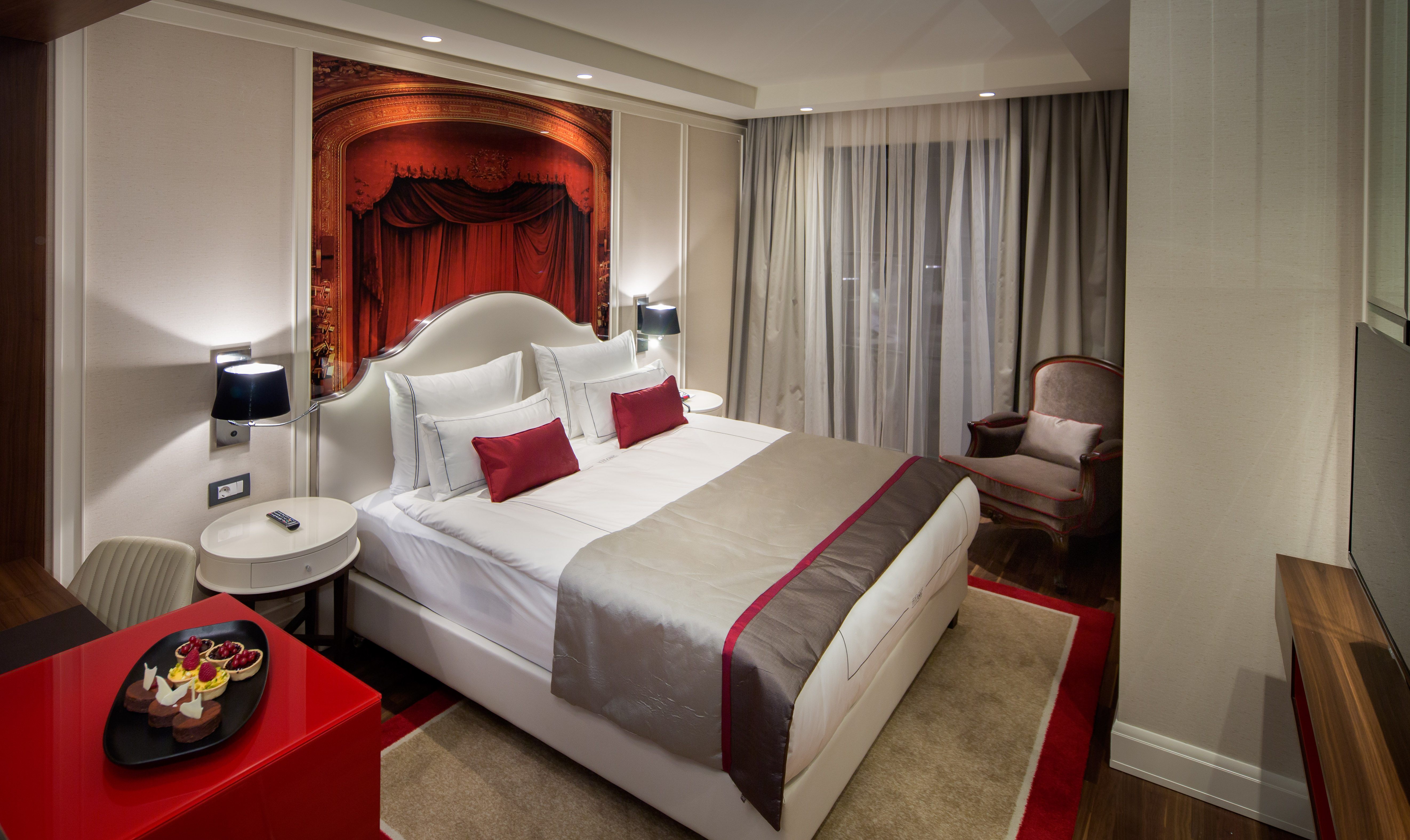 هتل Titanic Gendarmenmarkt Berlin برلین