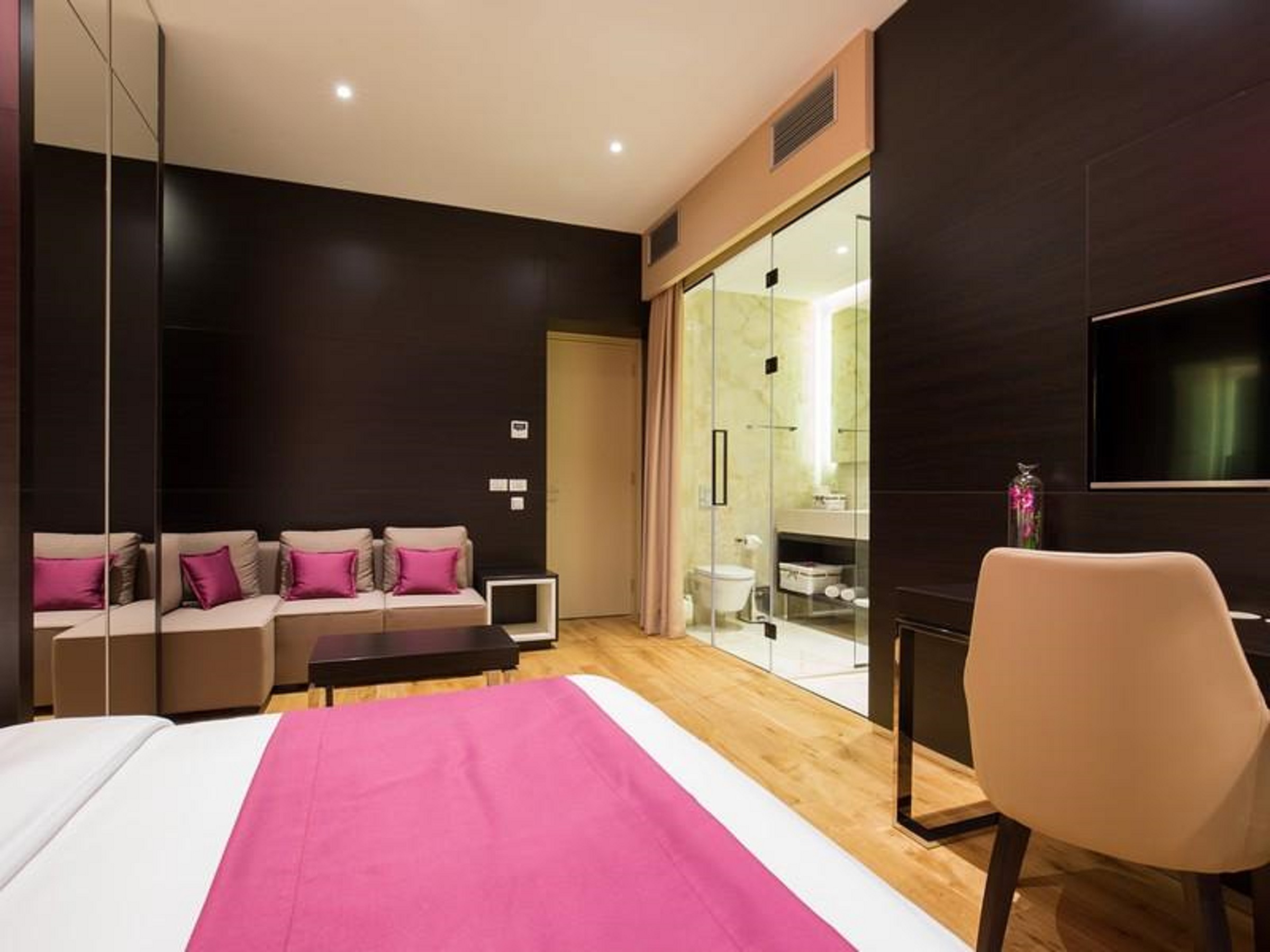 هتل Maccani Luxury Suites بلگراد