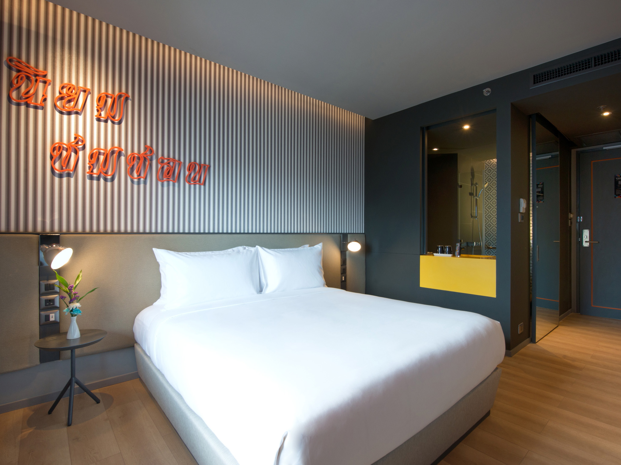 هتل Ibis Styles Bangkok Sukhumvit 4 بانگکوک