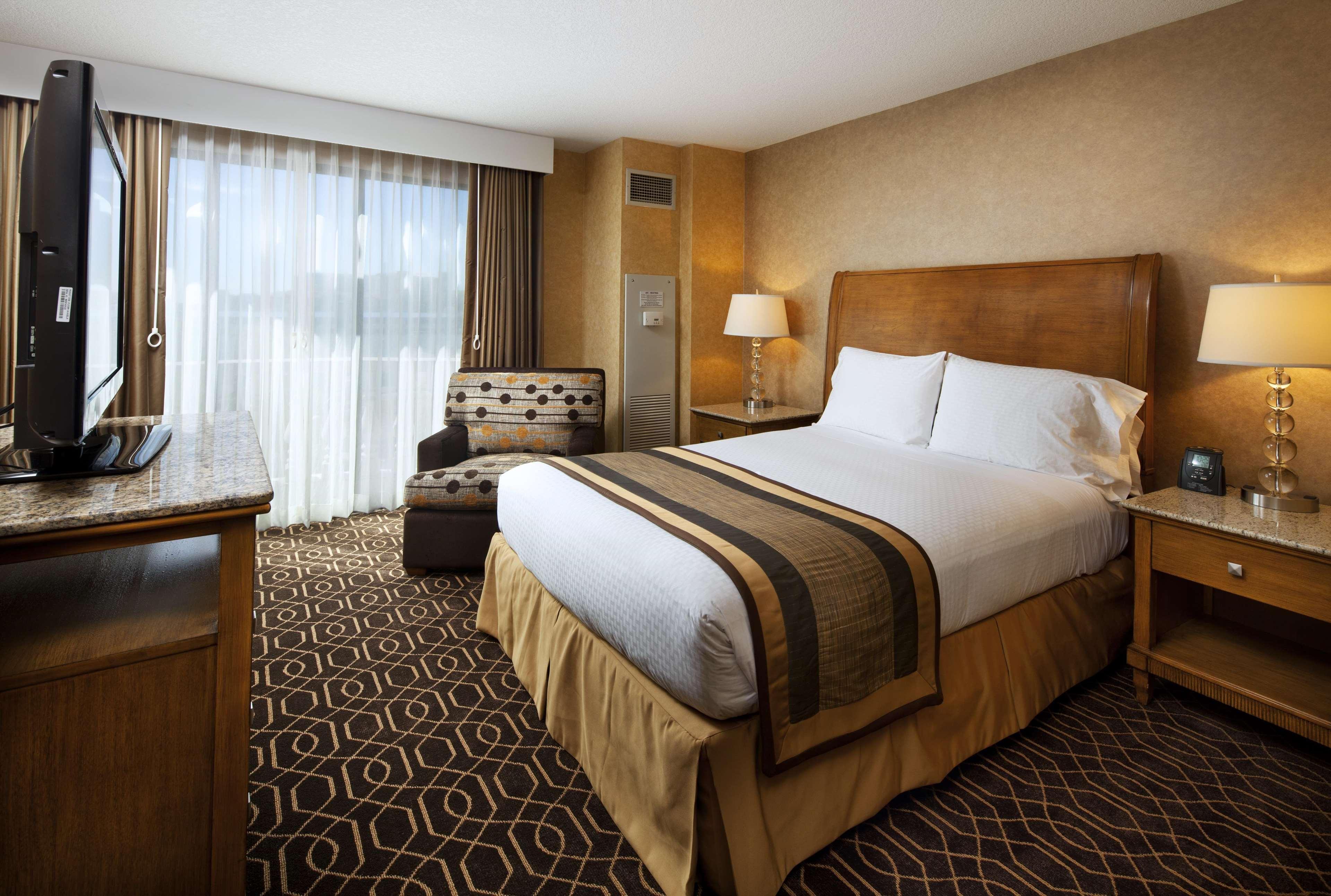 هتل DoubleTree Suites by Hilton Hotel Anaheim Resort - Convention Center Anaheim