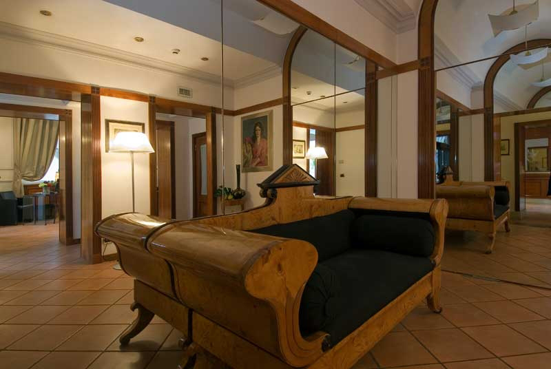 هتل De Petris رم