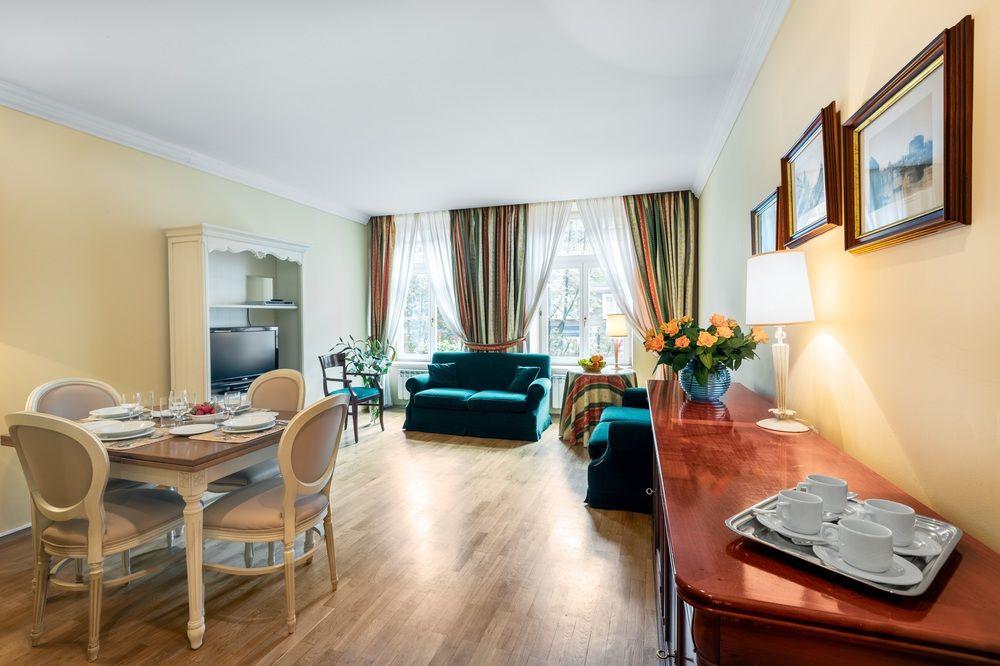 هتل Residence St. Andrew's Palace ورشو