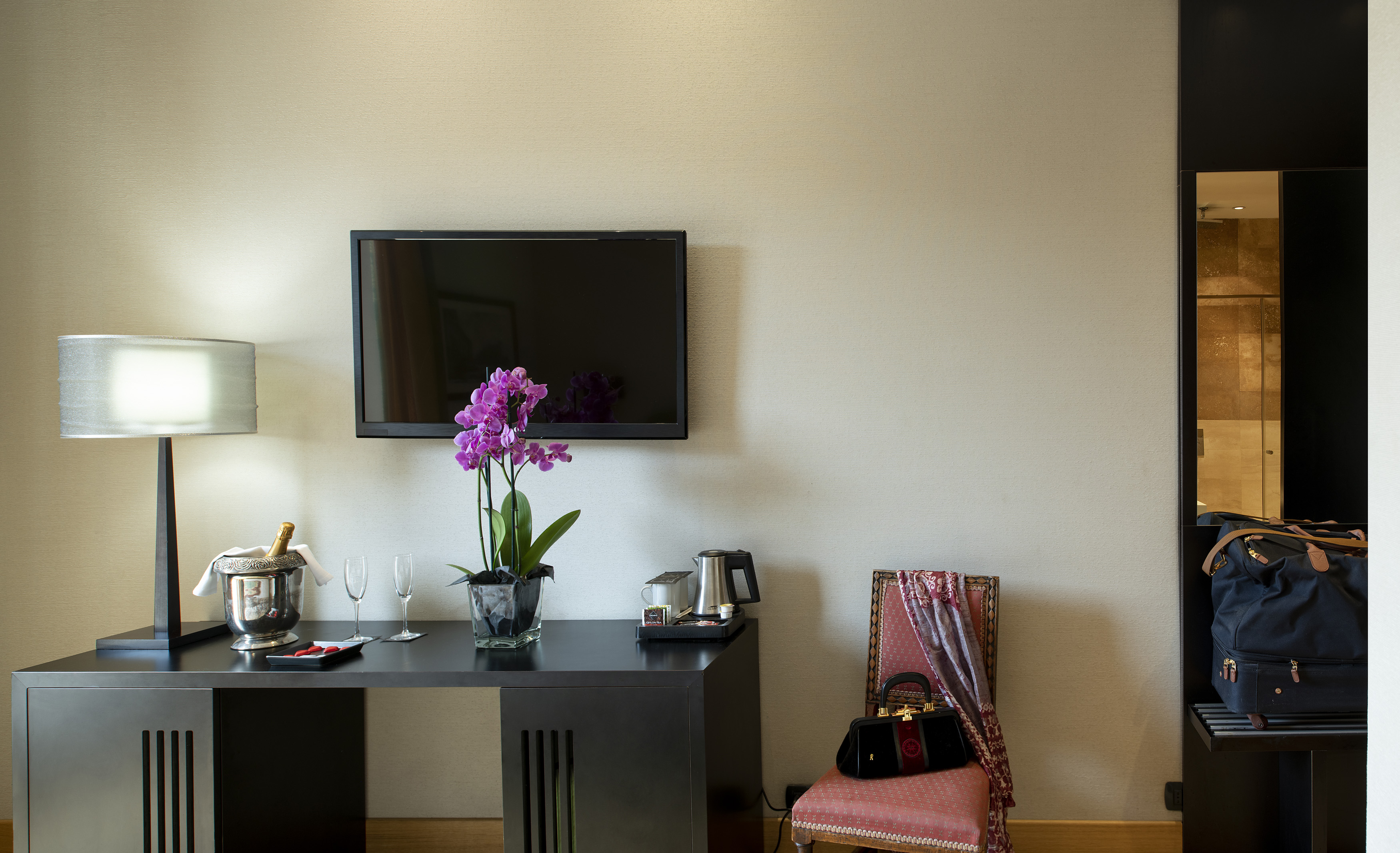 هتل Hotel Alpi Roma رم