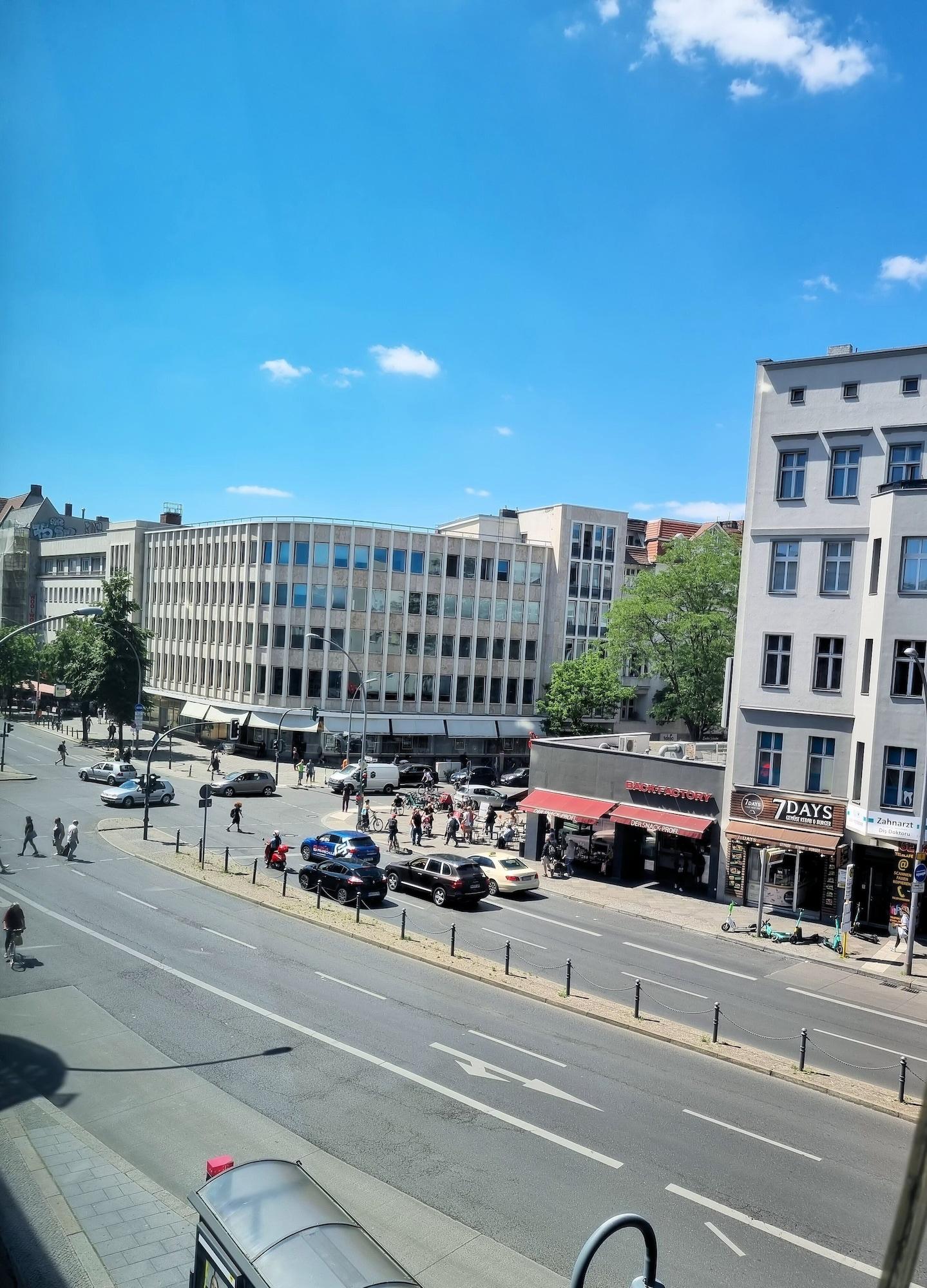 Alibaba https://cdn.alibaba.ir/ostorage/hotel/images/A70229CE/2DD3B525F92207D7F75C4928D6DB6699.jpg