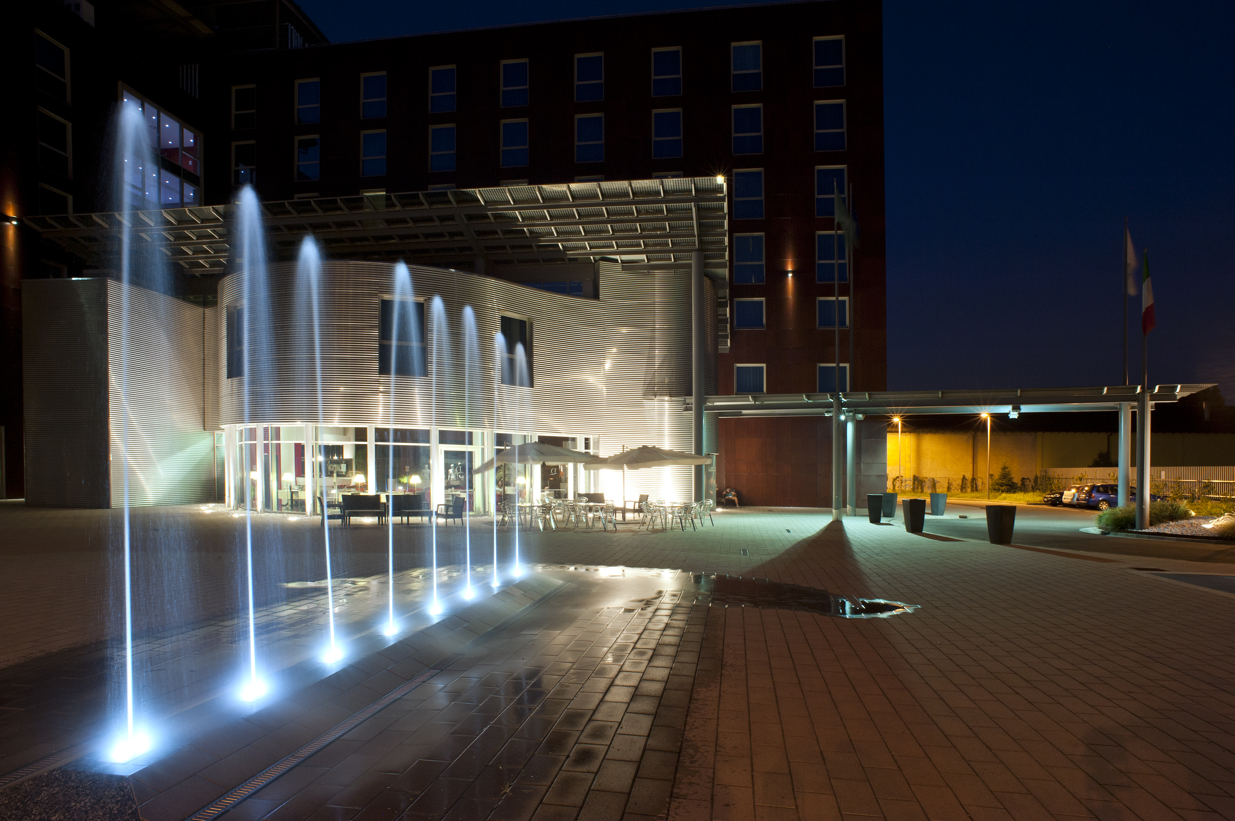 Alibaba https://cdn.alibaba.ir/ostorage/hotel/images/A7B377DD/CFF1CD995525DE3213F95EFCC0F86280.jpg