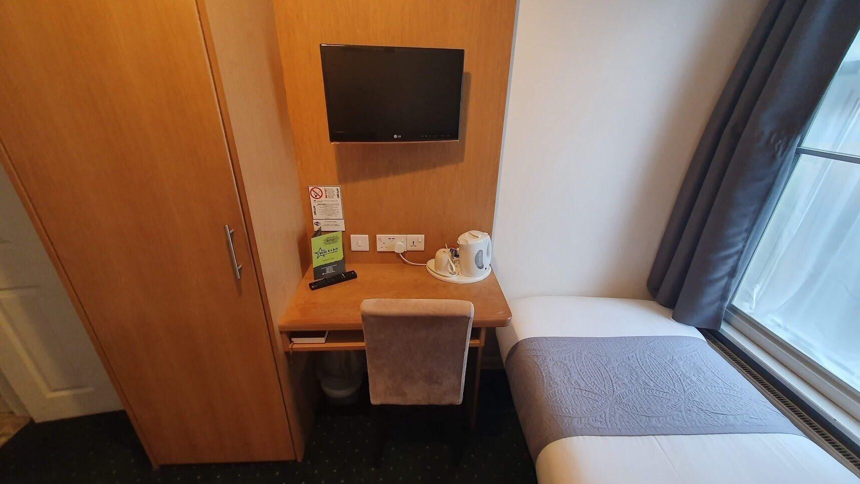 هتل Star Hotel - B&B لندن