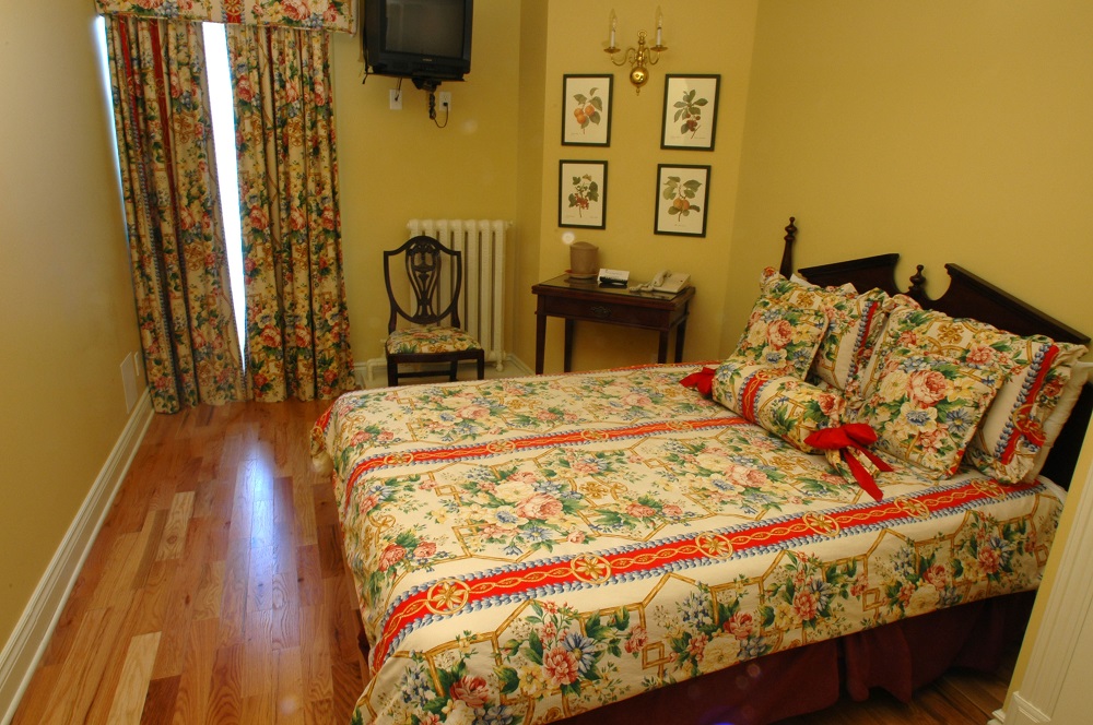 هتل Armor Manoir Sherbrooke مونترال