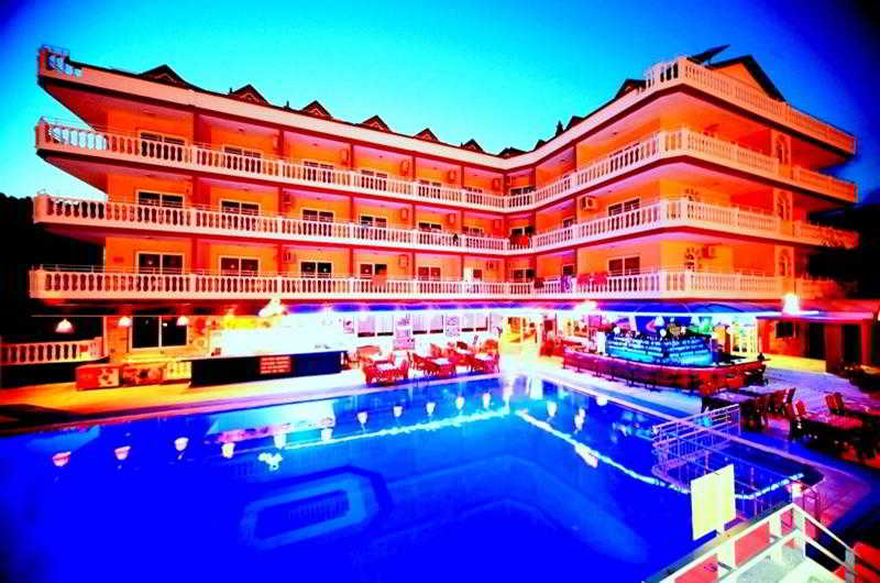 Hotel Musti's Royal Plaza Hotel