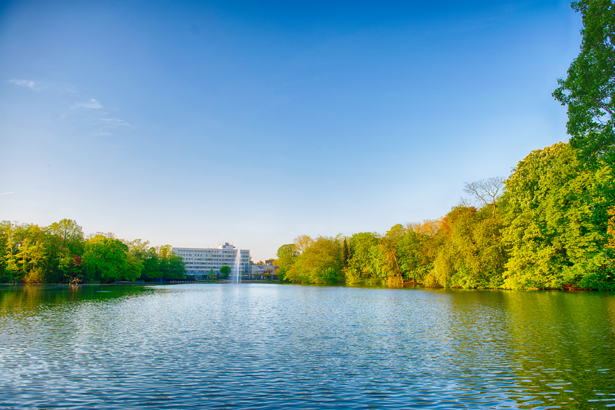 هتل Leonardo Royal Hotel Köln - Am Stadtwald کلن