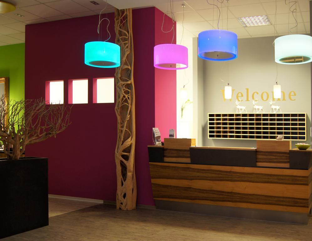 هتل AMH Airport-Messe-Hotel Stuttgart Filderstadt