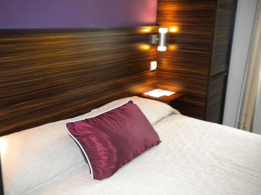 هتل Hotel Le Mistral کن