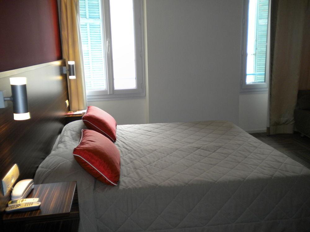 هتل Hotel Le Mistral کن