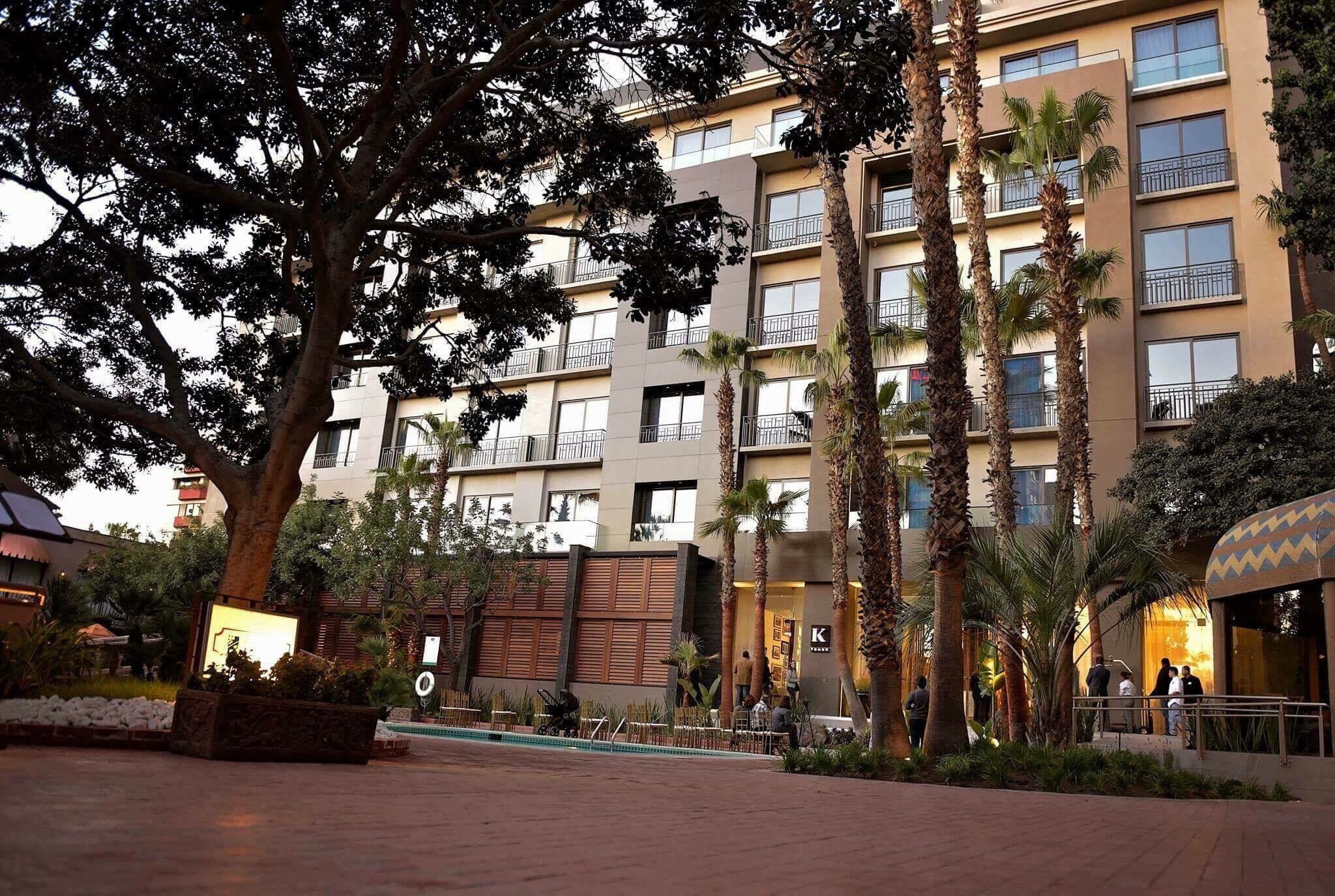 هتل K Tower Urban Boutique Hotel By Lucerna یجوانا