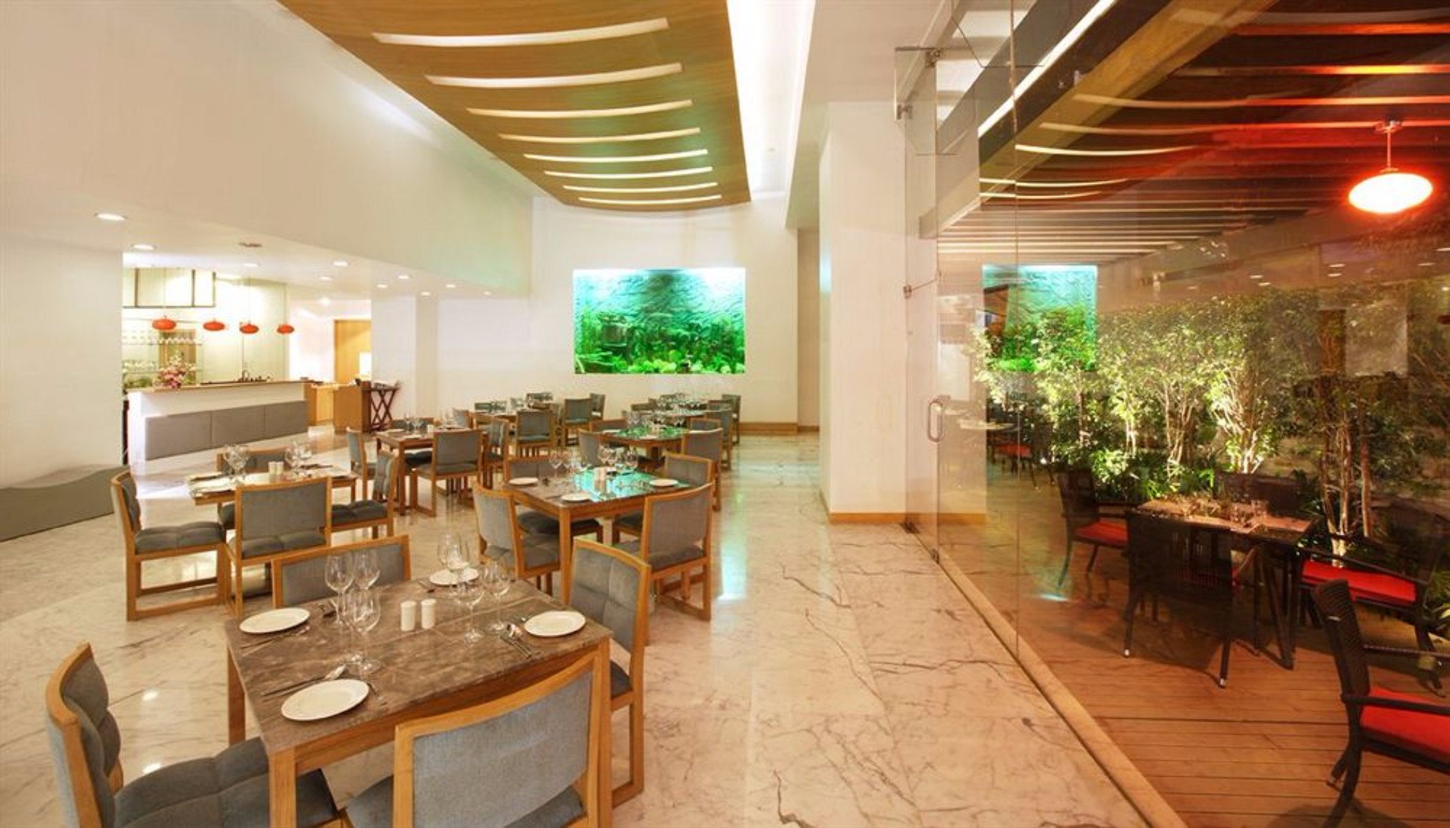 هتل Hotel Yogi Executive Bombay/Mumbai