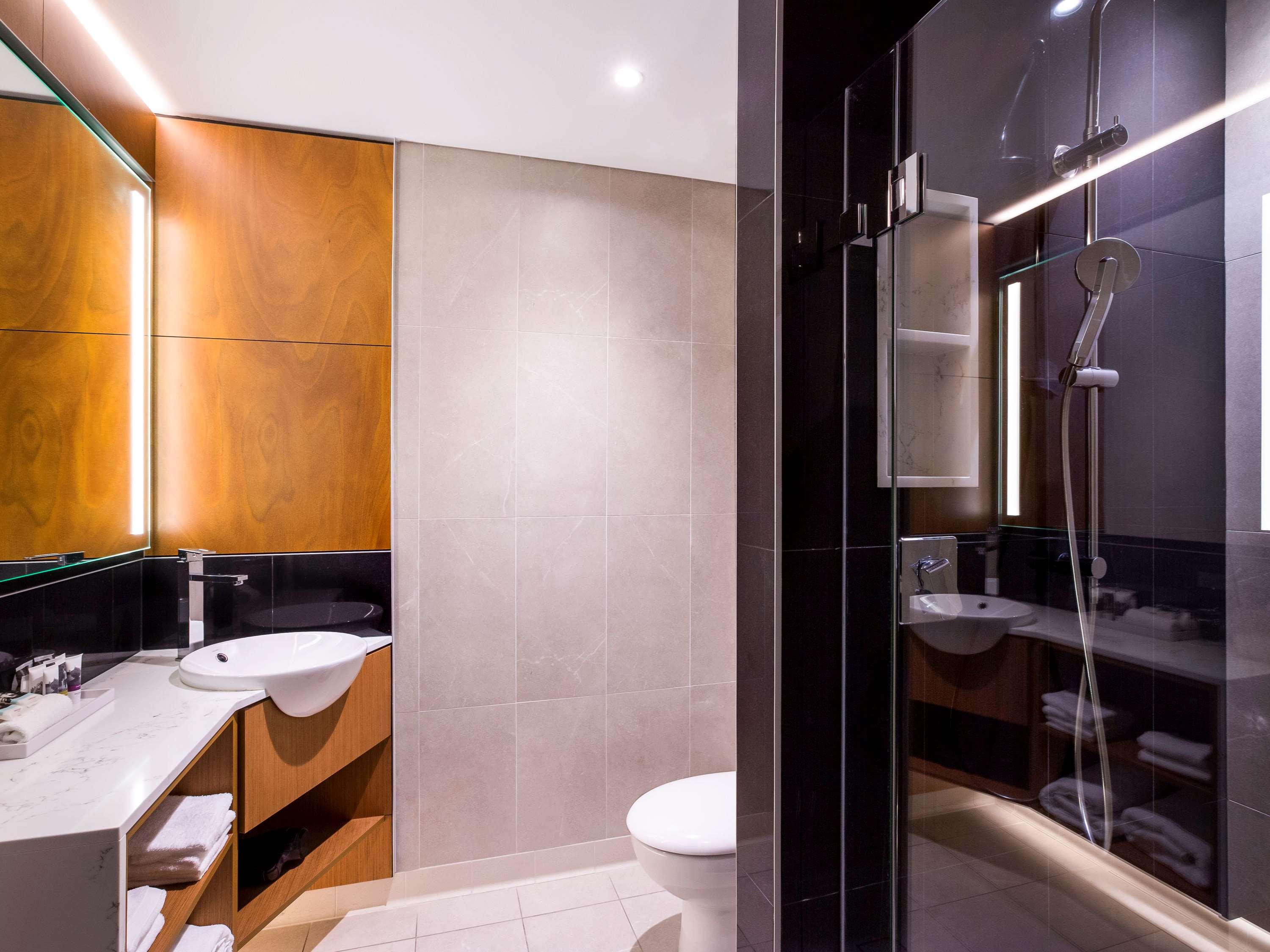 هتل Mercure Sydney Liverpool لیورپول