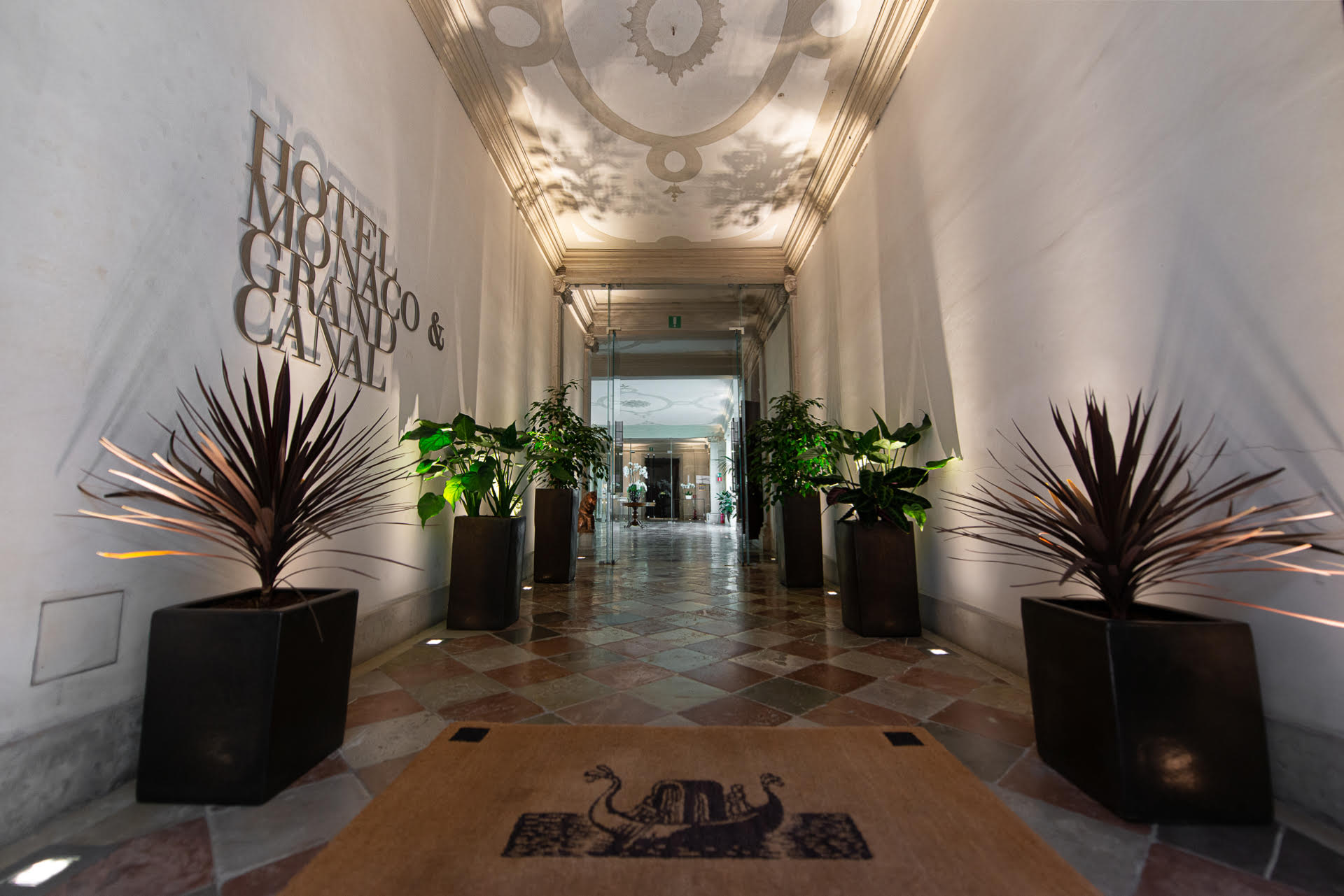 هتل Hotel Monaco & Grand Canal ونیز