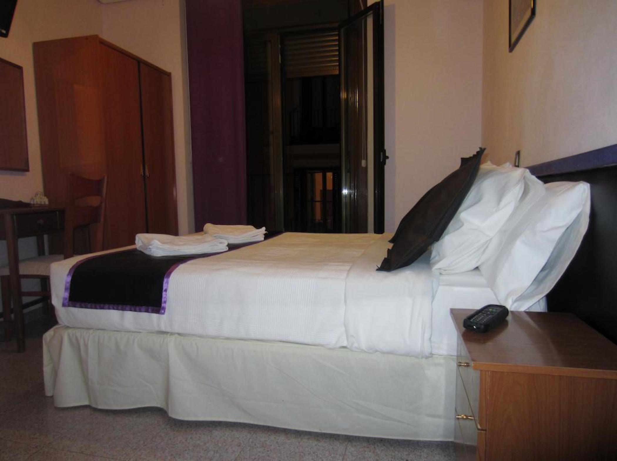 هتل C. H. Chelo de Madrid مادرید