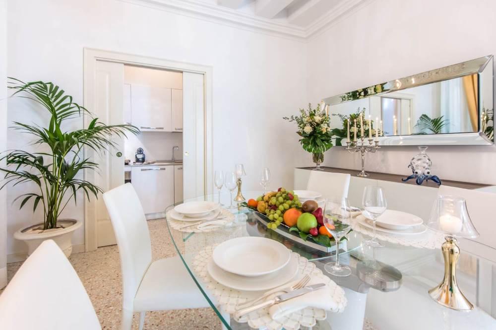 هتل San Teodoro Palace ونیز