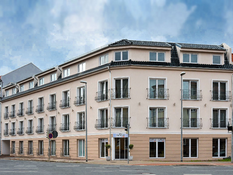 هتل Motel Plus Nordhausen Nordhausen