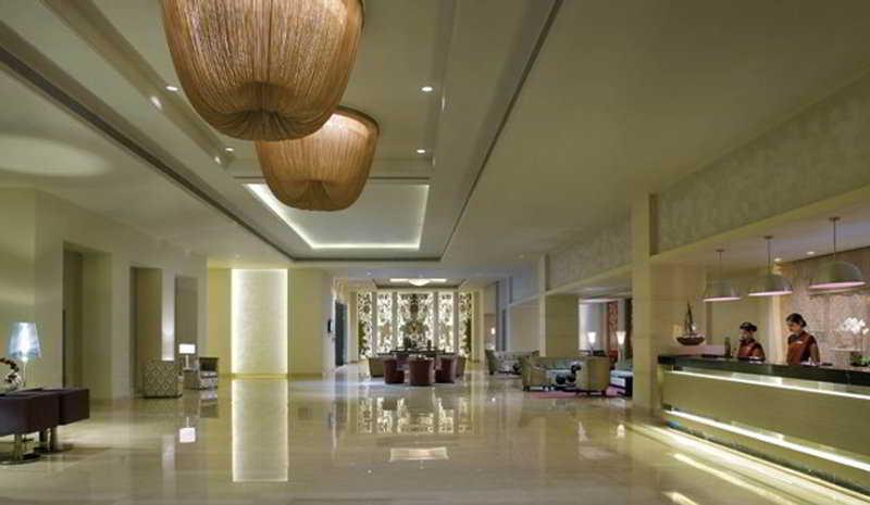 هتل Radisson Blu Bengaluru Outer Ring Road Bangalore