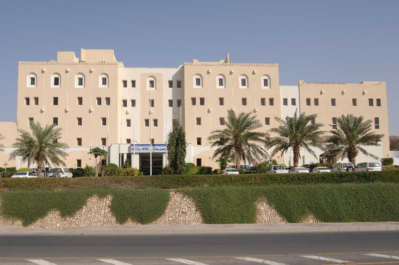 هتل Sur Plaza Hotel سور