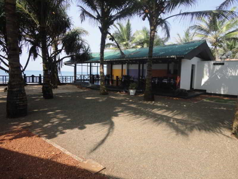 هتل Dalawella Beach Resort Unawatuna