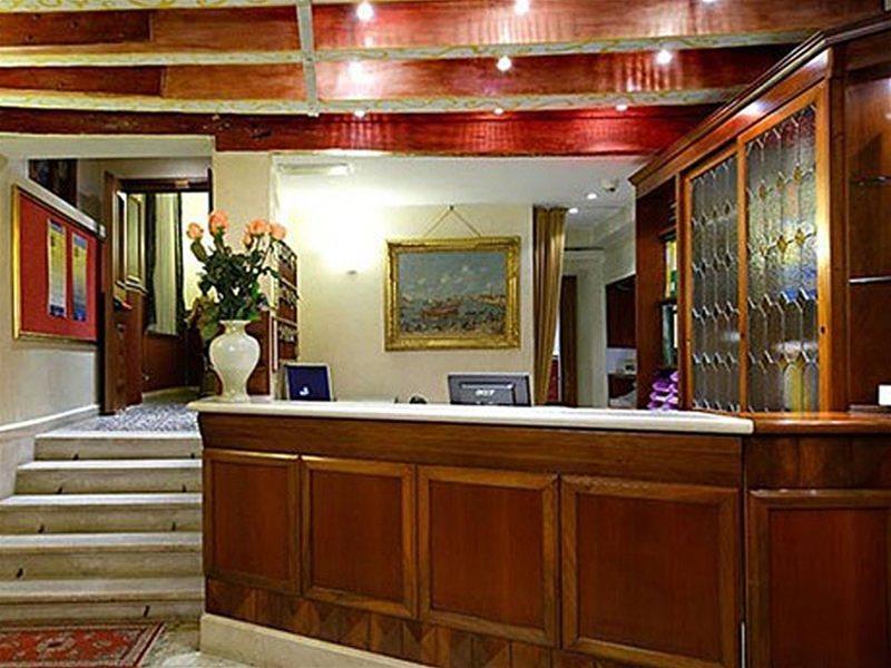 Alibaba https://cdn.alibaba.ir/ostorage/hotel/images/AF6D6E9C/EBD9D8CBDAE6D39A1C8AEE0DE1756DD2.jpg