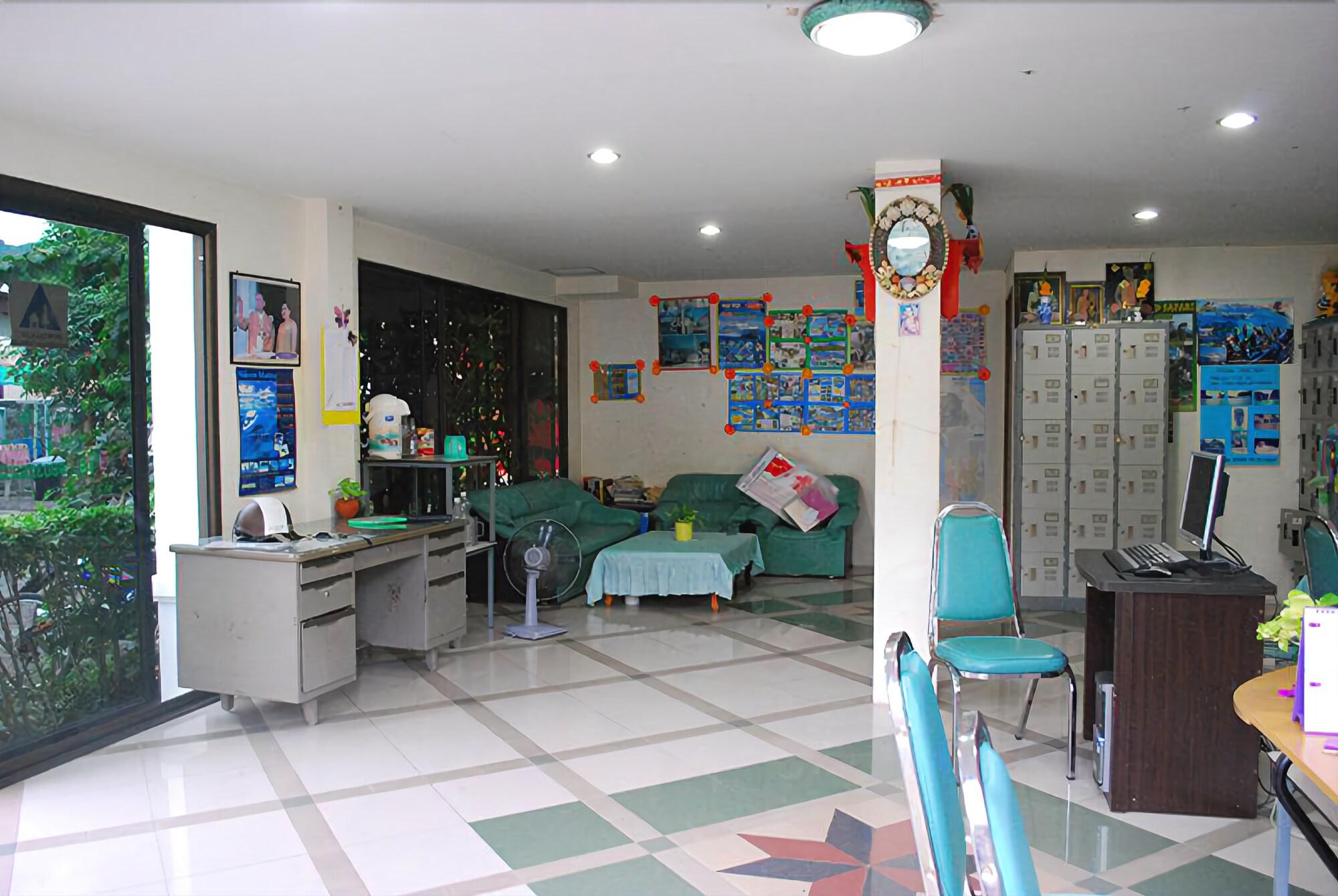 هتل Na na chart Phuket پوکت