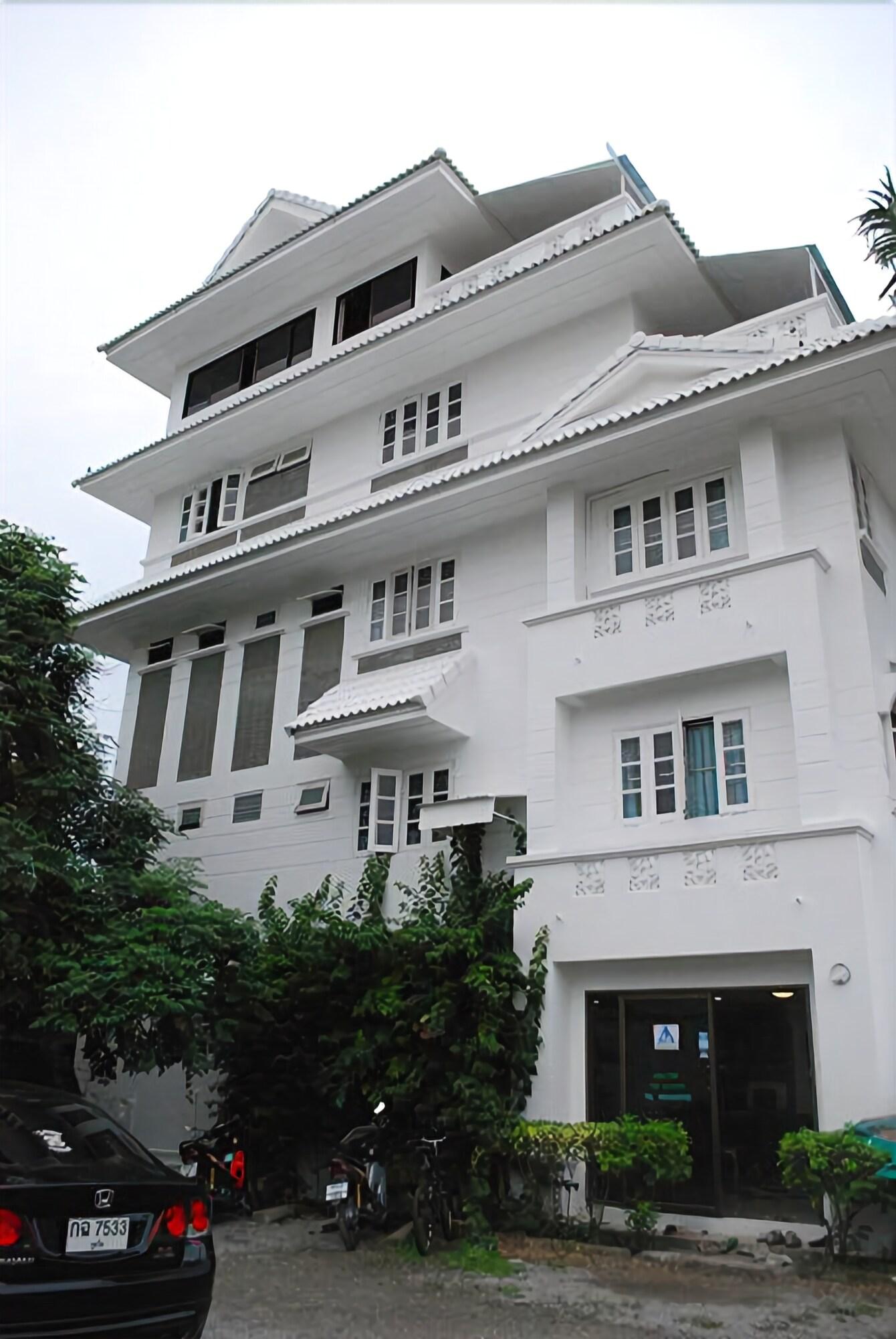 Alibaba https://cdn.alibaba.ir/ostorage/hotel/images/B034B702/8B1A08F4422198D5D8BEBEF78A259AB7.jpg