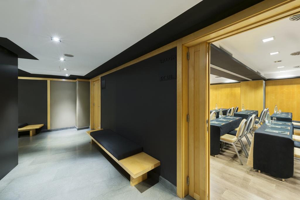 هتل Jazz Hotel بارسلونا