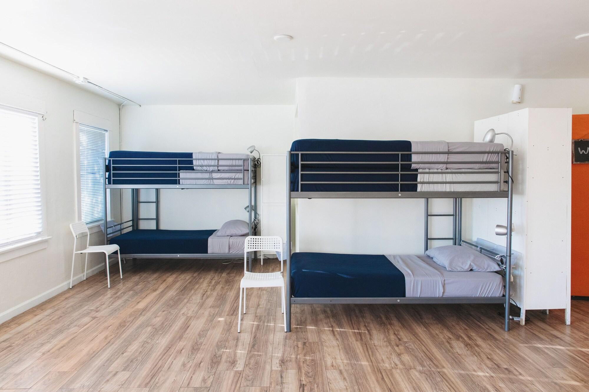 هتل Melrose Hostel لس آنجلس