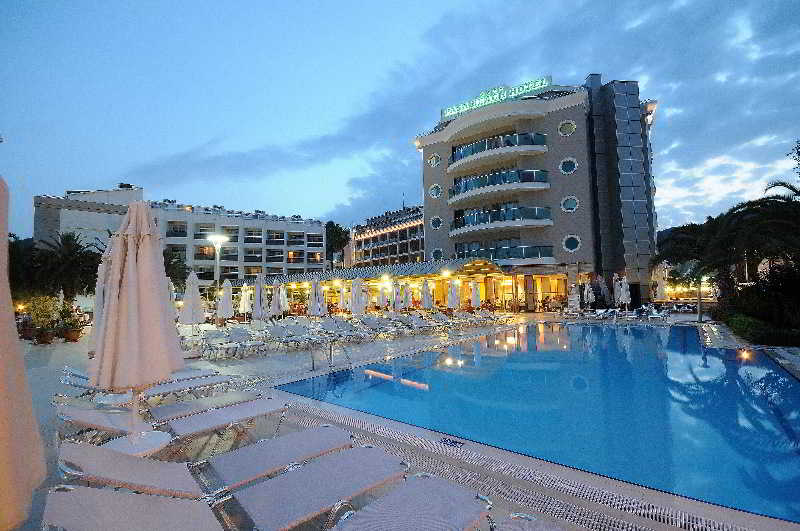 هتل Pasa Beach Hotel مارماریس