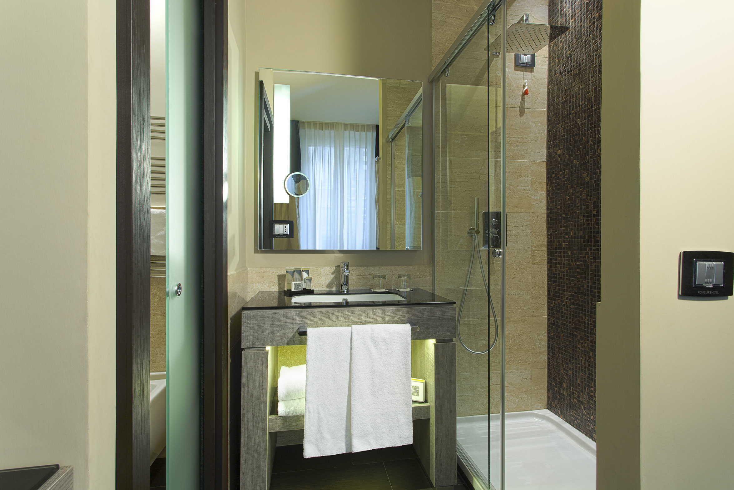 هتل Rome Life Hotel رم