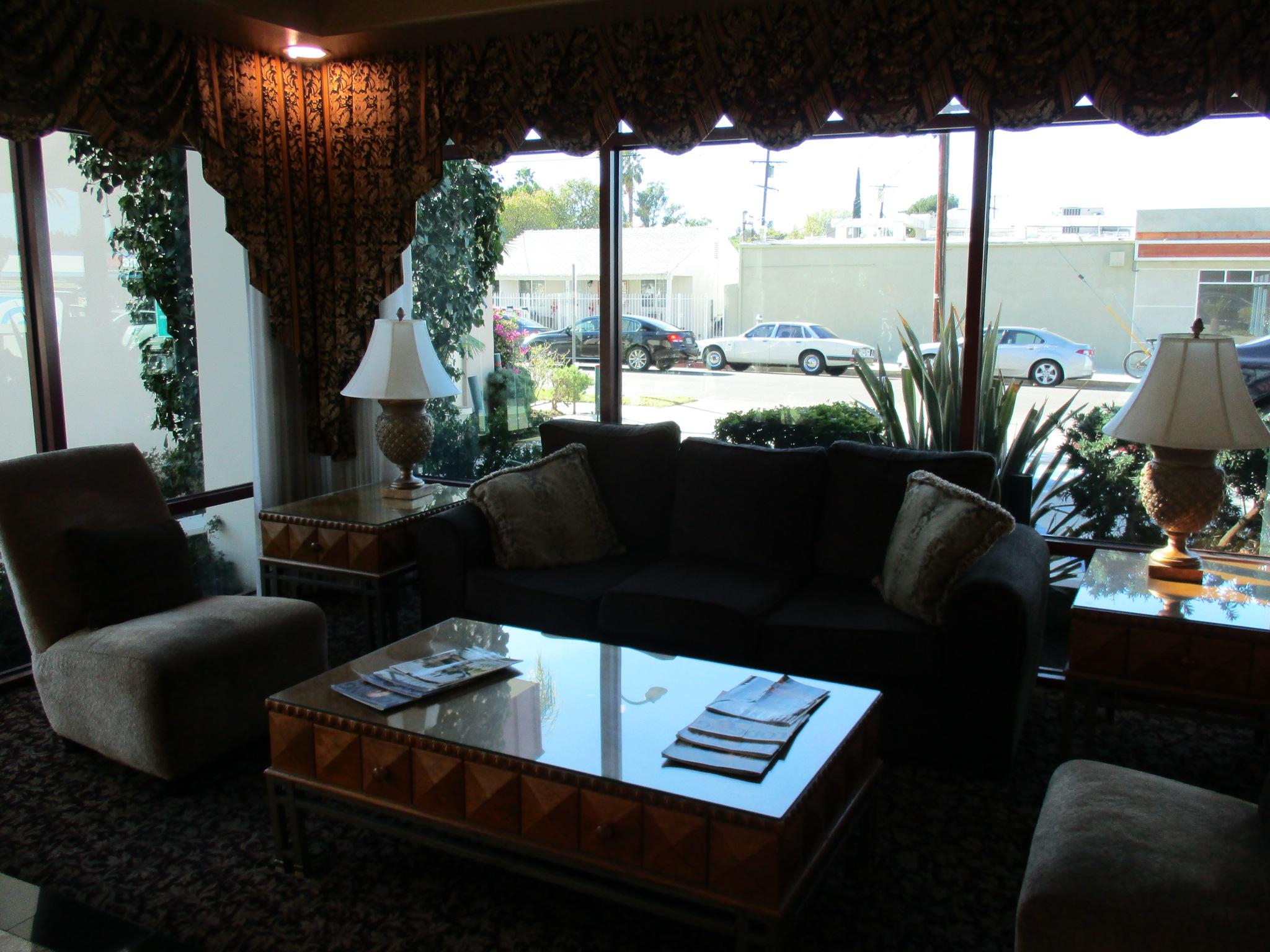 هتل Tarzana Inn Woodland Hills