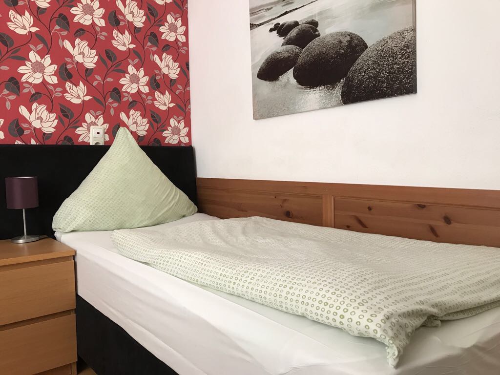 Alibaba https://cdn.alibaba.ir/ostorage/hotel/images/B29ADB0F/A8568579FCE404E3C5CC2A1ED17CDF72.JPG